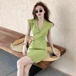 Green Sleeveless Collared V-Neck Bodycon Mini Dress